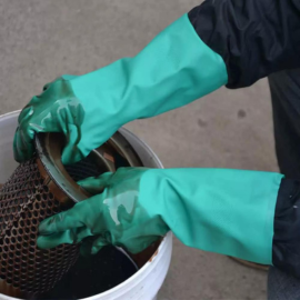 Green Color Flocklined Chemical Resistant Nitrile Glove