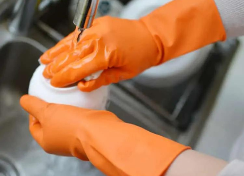 Cleaning in Kitchen gloves