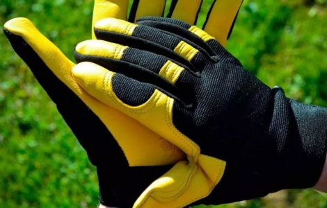 Choosing the Right Leather Gloves: A Comprehensive Guide